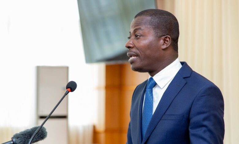 Le Tofâ et la Constitution : Le Gouvernement Talon clarifie sa position