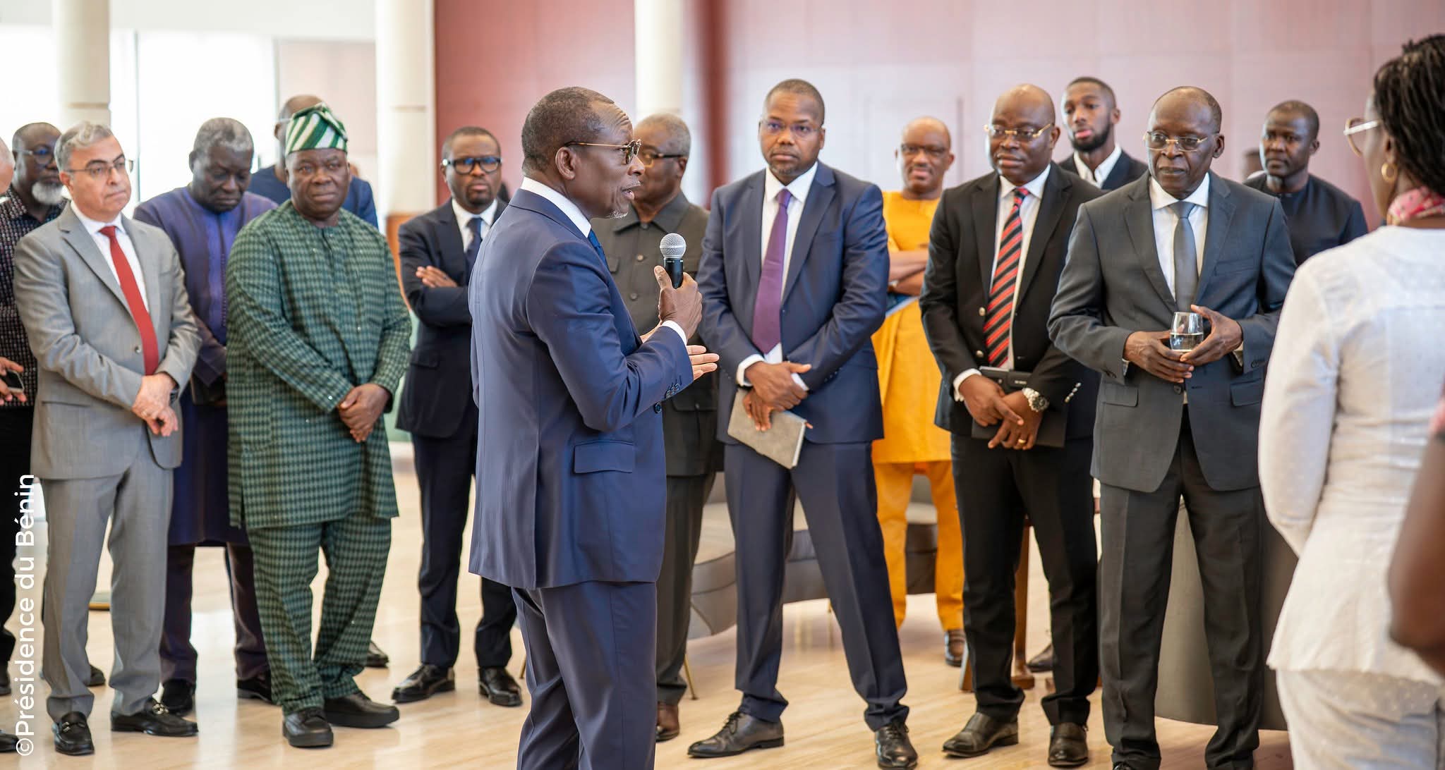 Talon aux patrons d’entreprise : "Le Bénin avance, poursuivons ensemble"