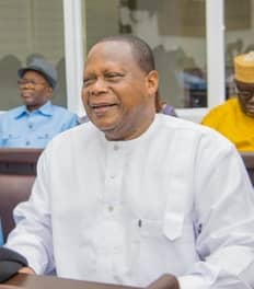 Sénat, trêve politique, septennat : le Bénin change de cap, Robert Gbian salue “un sursaut patriotique”