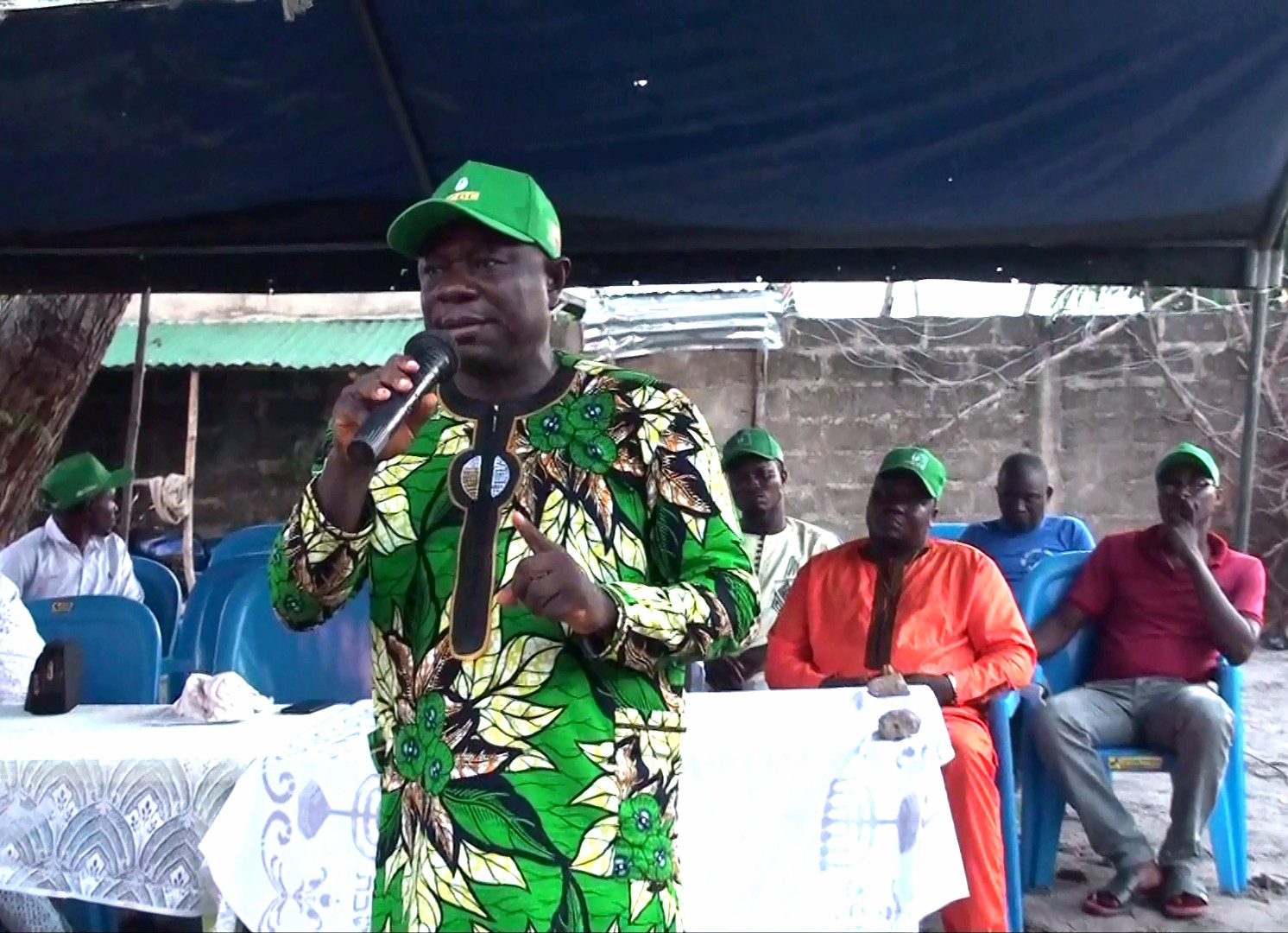 Communales 2026 : Étienne Dossou-Yovo mobilise Ganganzounmè pour sa candidature sous la bannière des FCBE