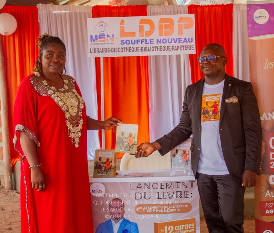 Vie de couple/ le livre « Les 12 cornes qui dispersent un foyer heureux » du pasteur Auguste AGBODJOGBÉ lancé