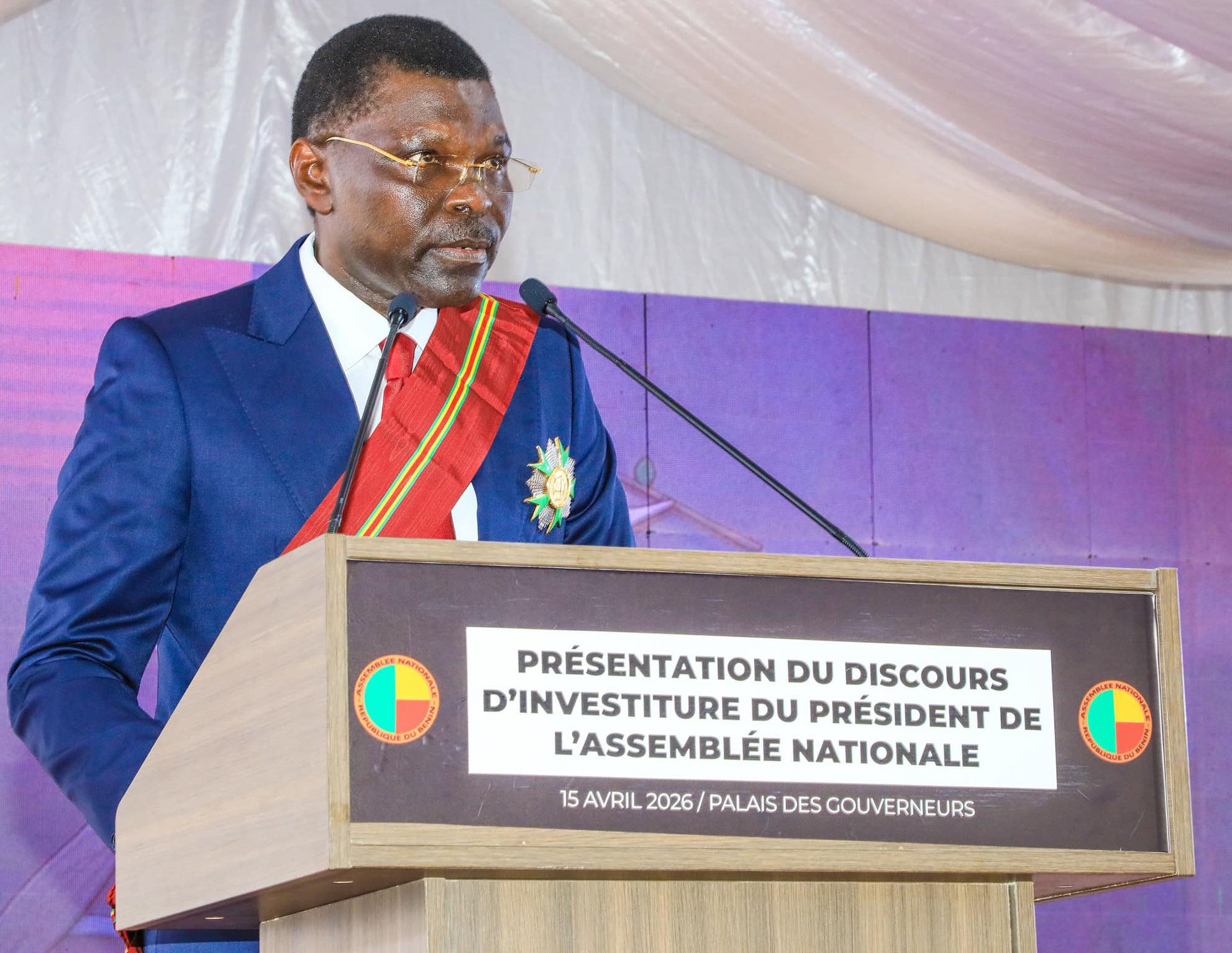 Investiture de Joseph Fifamin Djogbénou : une nouvelle dynamique pour le Parlement béninois