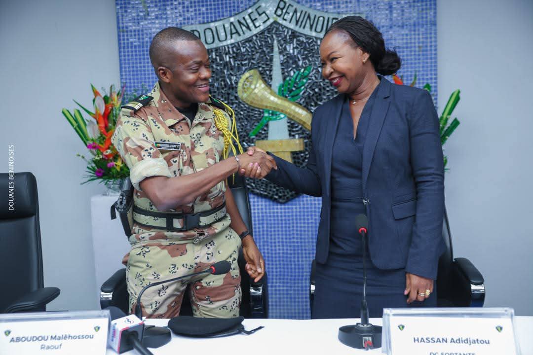Douanes béninoises : le colonel Raouf Aboudou Malèhossou officiellement aux commandes