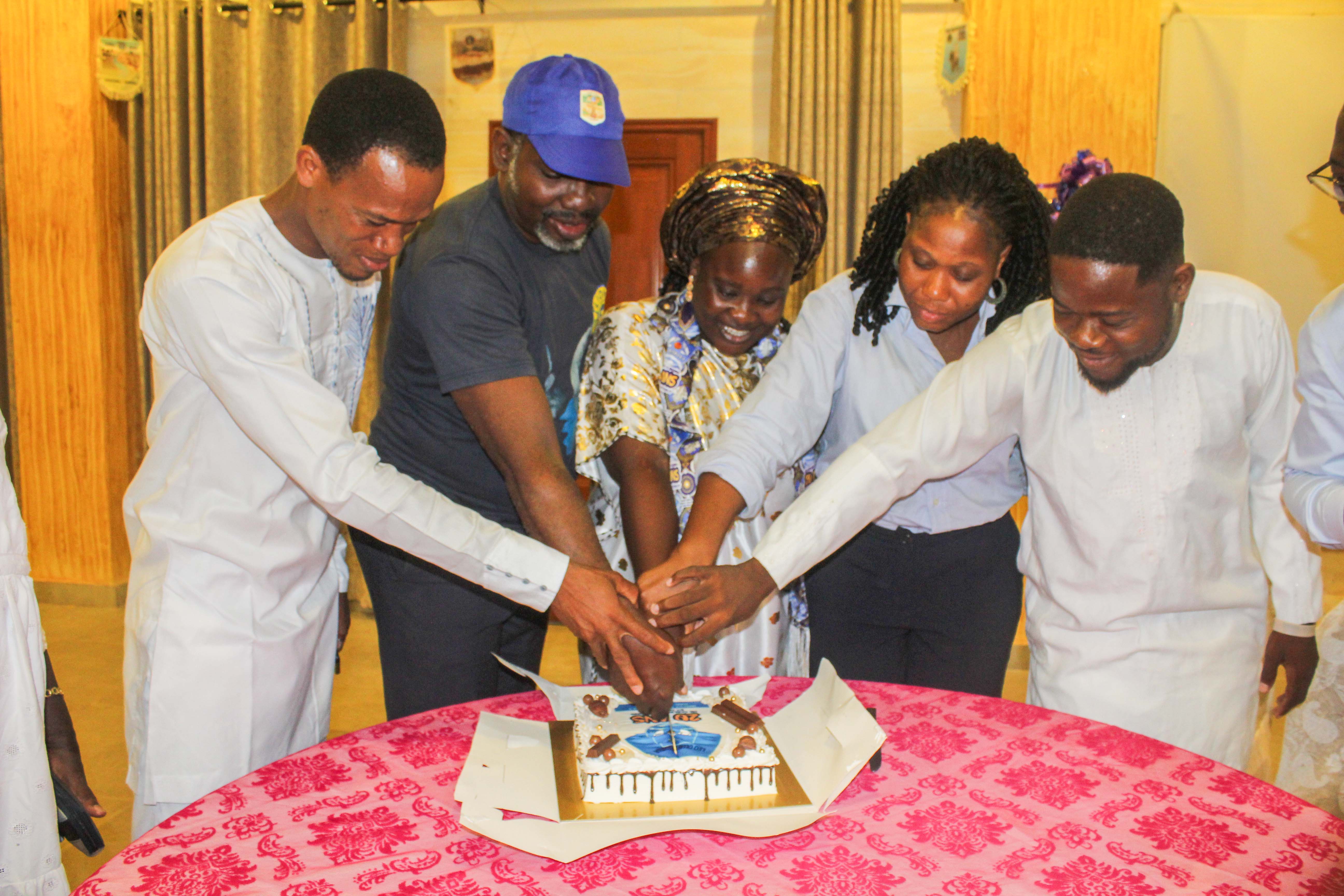 Leo Club Ekpè La Marina : Vingt ans de service et d'amitié célébrés dans la convivialité